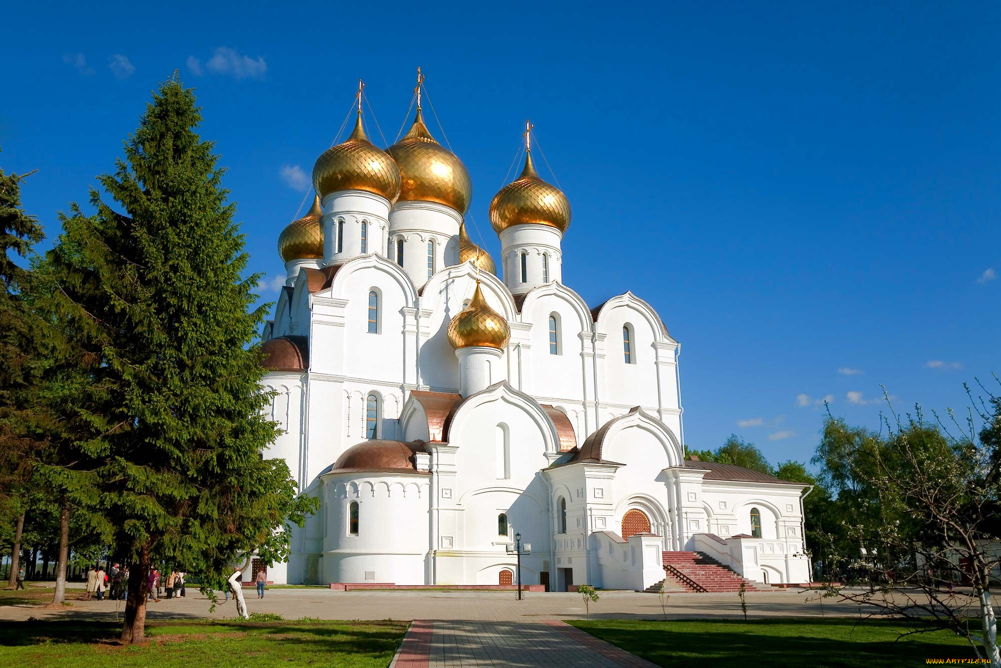 Успенский кафедральный собор Ярославль